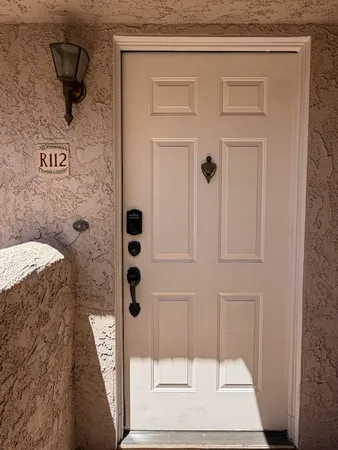 $2,200 | 505 South Farrell Drive, Unit R112, Palm Springs, CA 92264