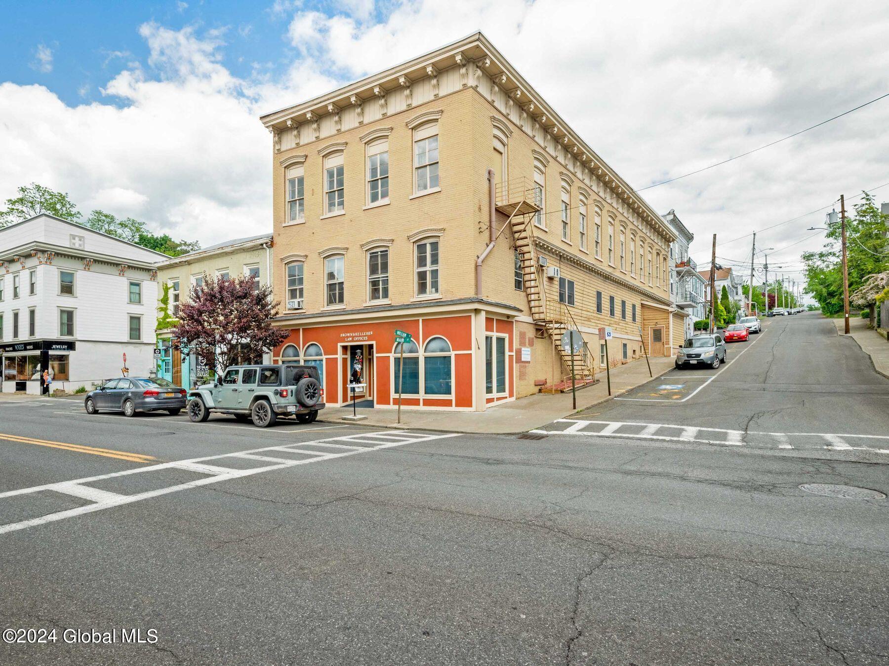 370 Main Street Catskill, NY 12414 - Photo 6 of 28 photo_online_000