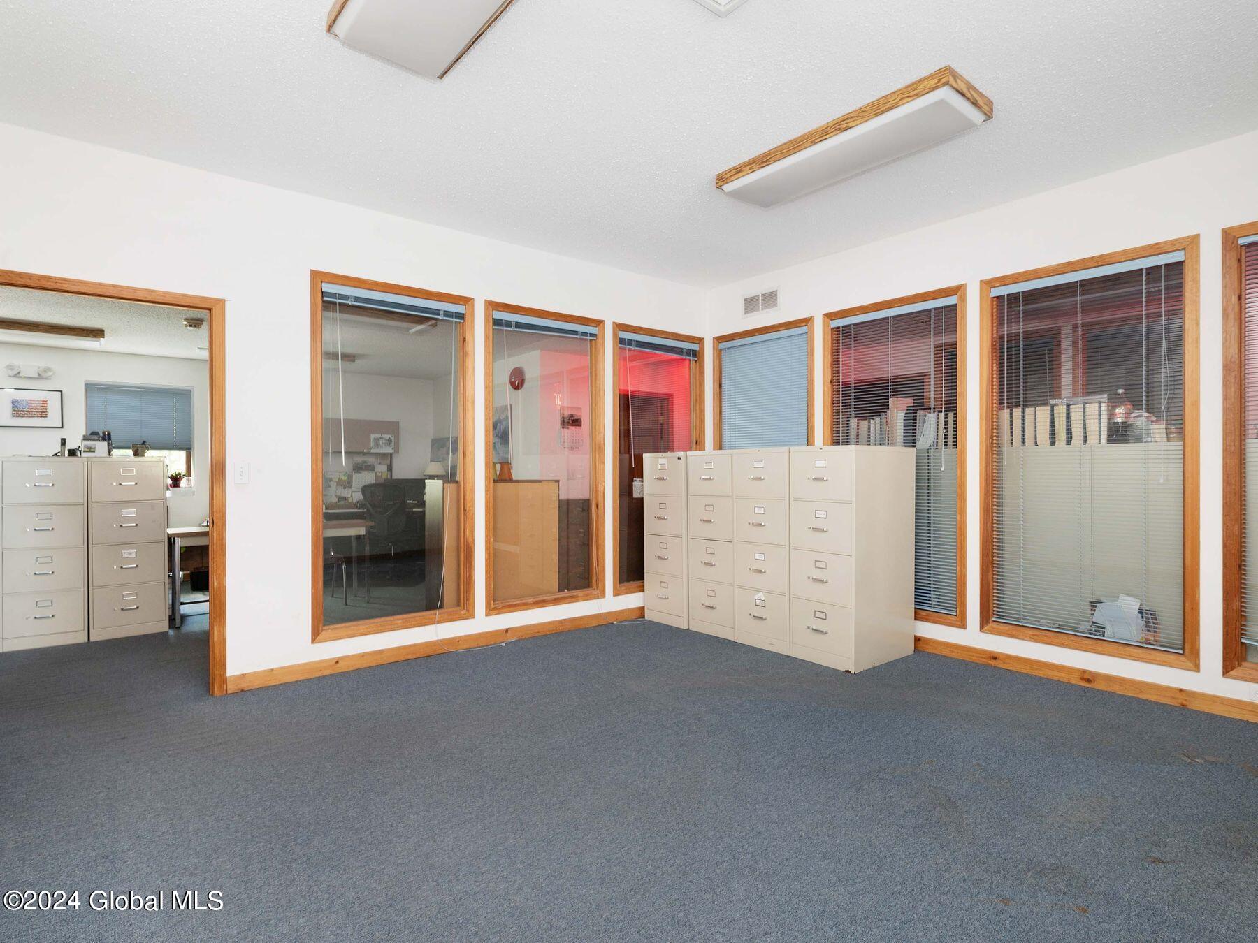 370 Main Street Catskill, NY 12414 - Photo 10 of 28 photo_online_014