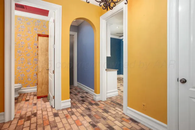 $1,200,000 | 18 Cypress Point, Amarillo, TX 79124