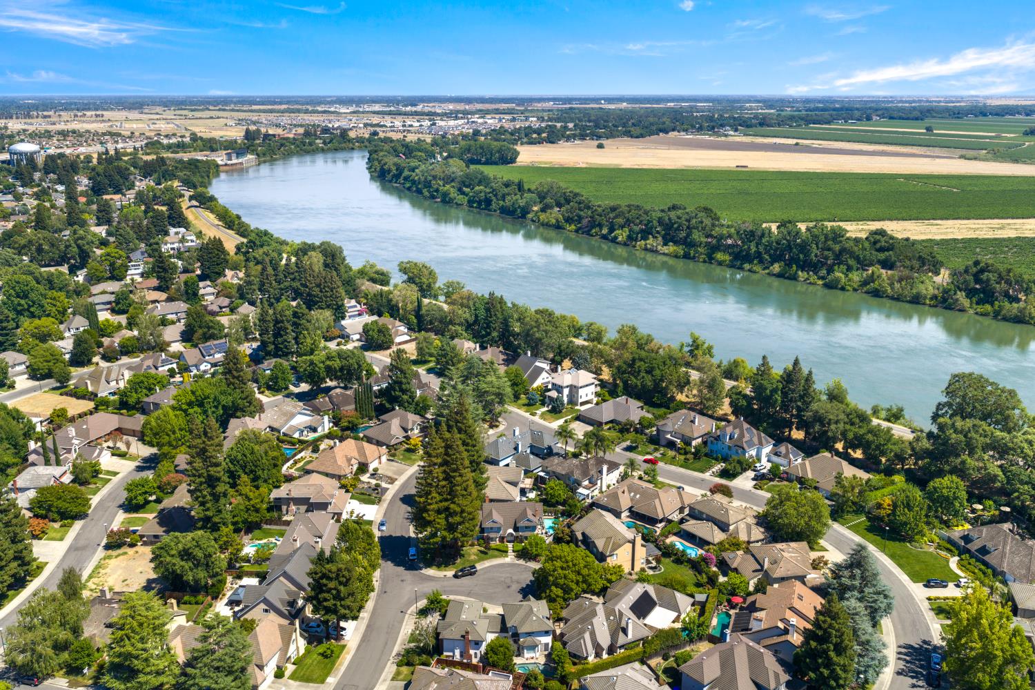7710 Rio Barco Way Sacramento, CA 95831 - Photo 52 of 57 a view of a city and lake view