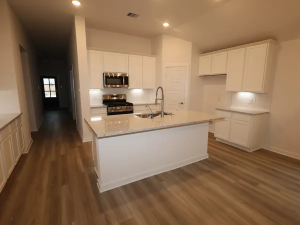 $335,990 | 1329 Blue Moon Lane, La Marque, TX 77568