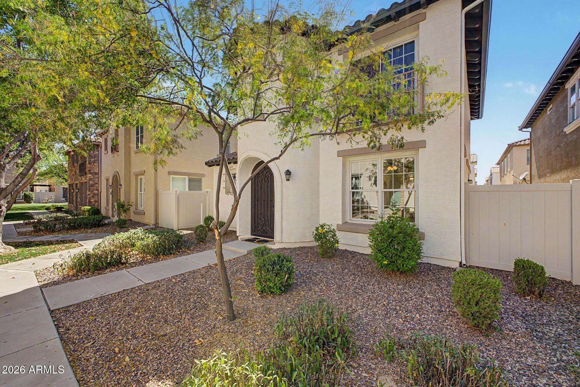 3585 South Ranger Trail Gilbert, AZ 85297 - Photo 3 of 41 03 - Ranger