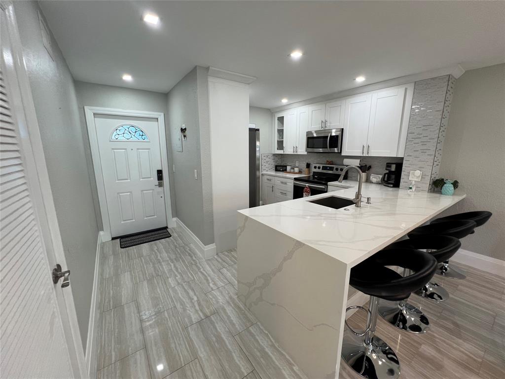 9780 Marina Boulevard, Unit 415 Boca Raton, FL 33428 - Photo 17 of 35