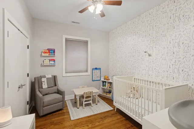 $735,000 | 1242 West Jackson Boulevard, Unit 2W, Chicago, IL 60607