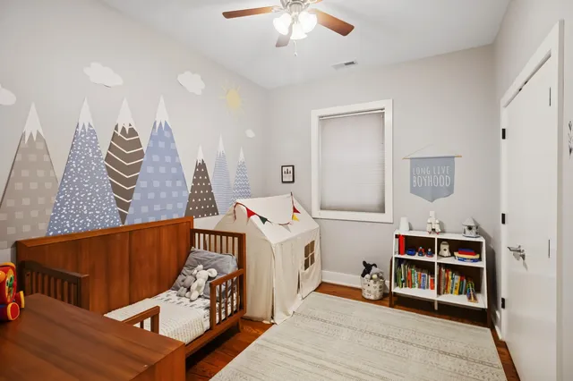 $735,000 | 1242 West Jackson Boulevard, Unit 2W, Chicago, IL 60607