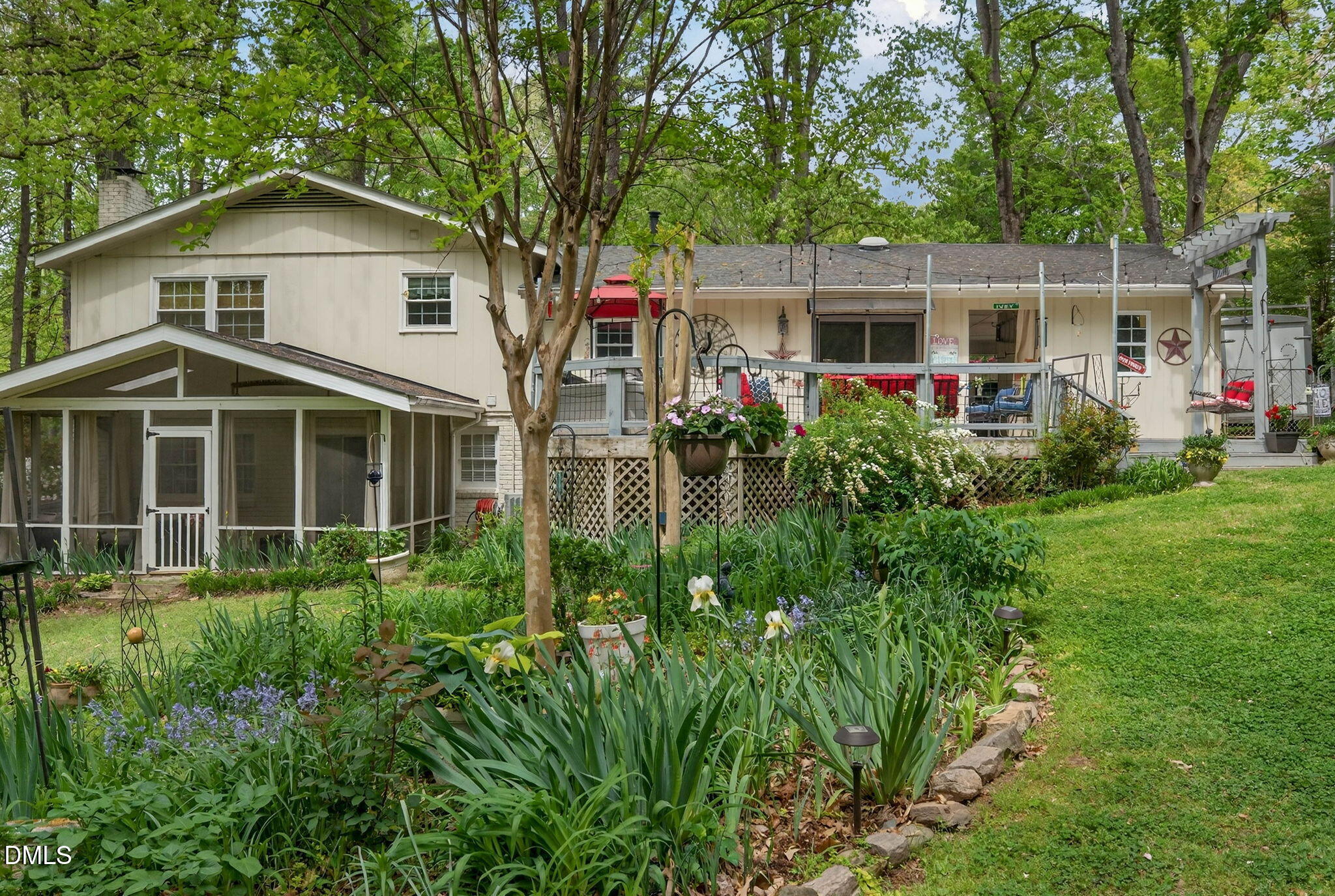 904 Hardimont Road Raleigh, NC 27609 - Photo 35 of 40 43-web-or-mls-904 Hardimont Road -43