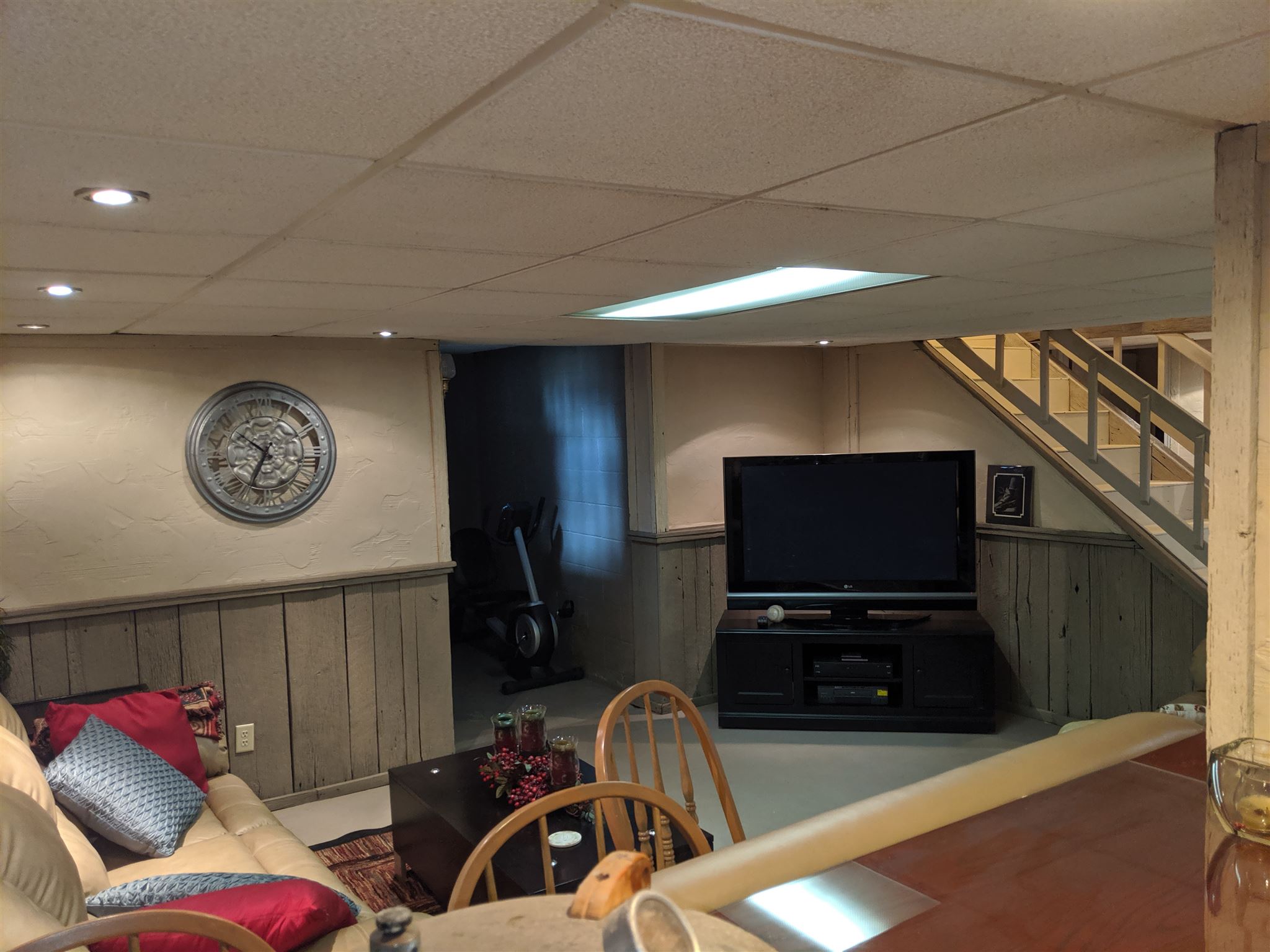 6909 East State Road 62, IN 47556 - Photo 6 of 12 Gallery Image 6