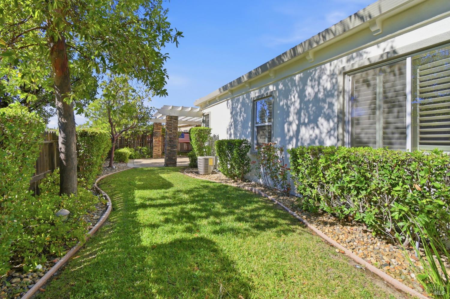448 Three Rivers Court Vacaville, CA 95688 - Photo 43 of 44