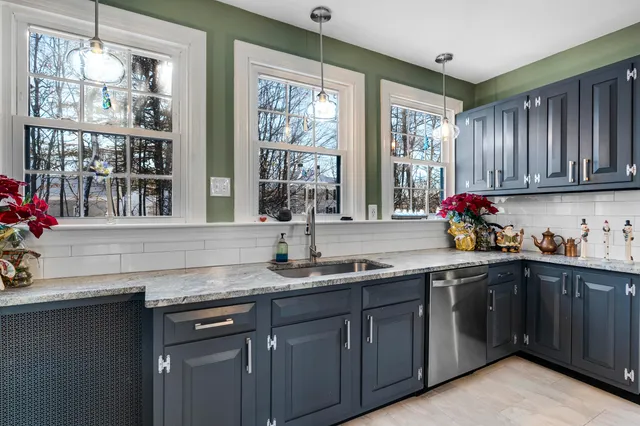 $714,900 | 521 Paris Hill Road, Paris, ME 04281