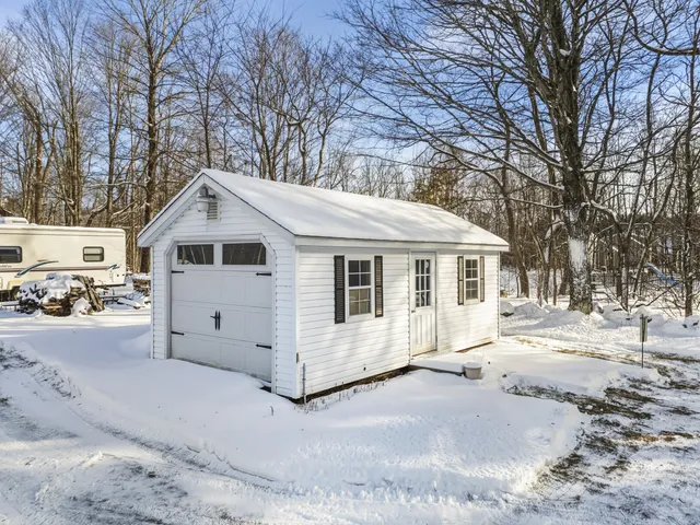 $714,900 | 521 Paris Hill Road, Paris, ME 04281