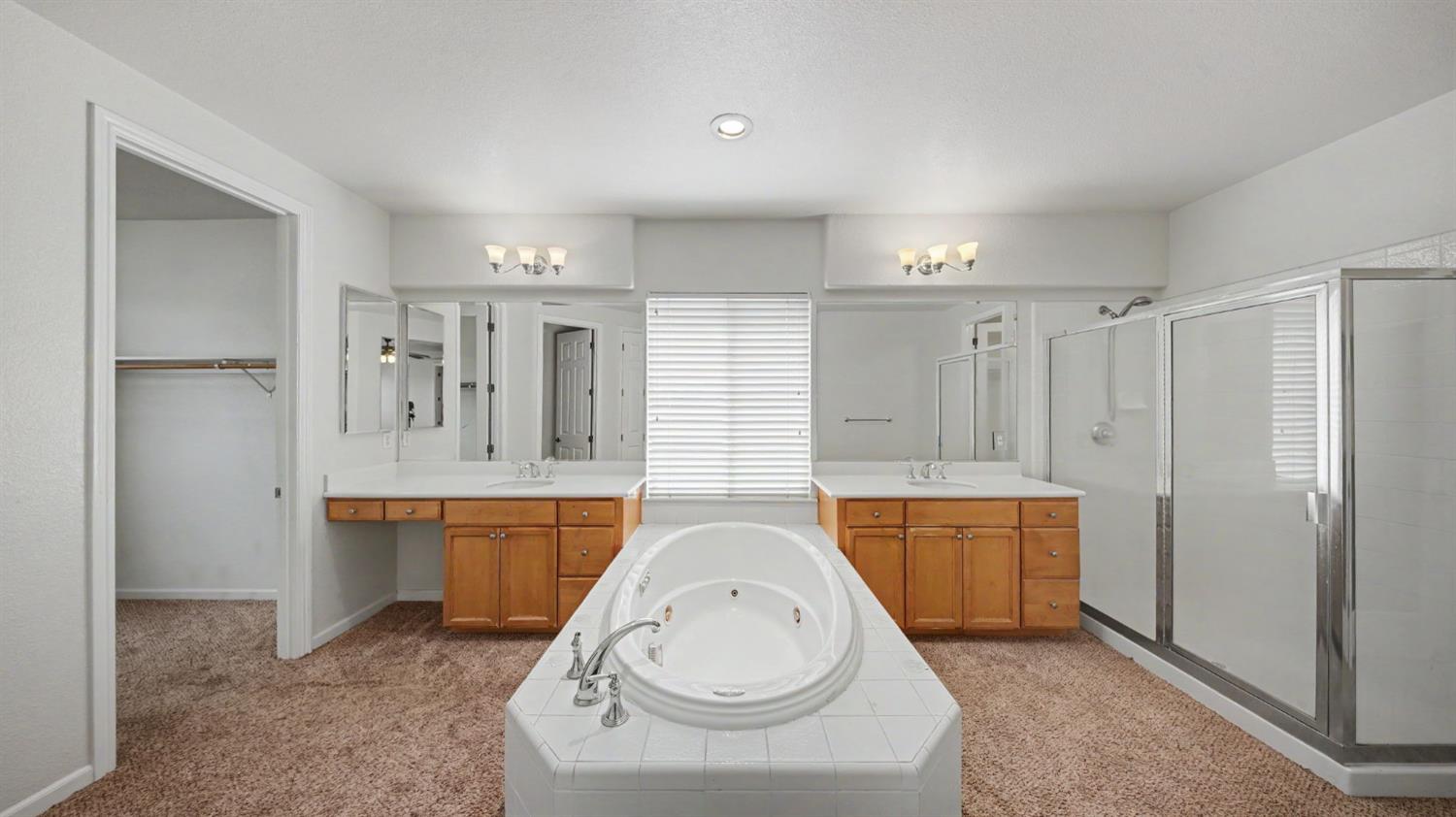 379 John Kamps Way Ripon, CA 95366 - Photo 35 of 43
