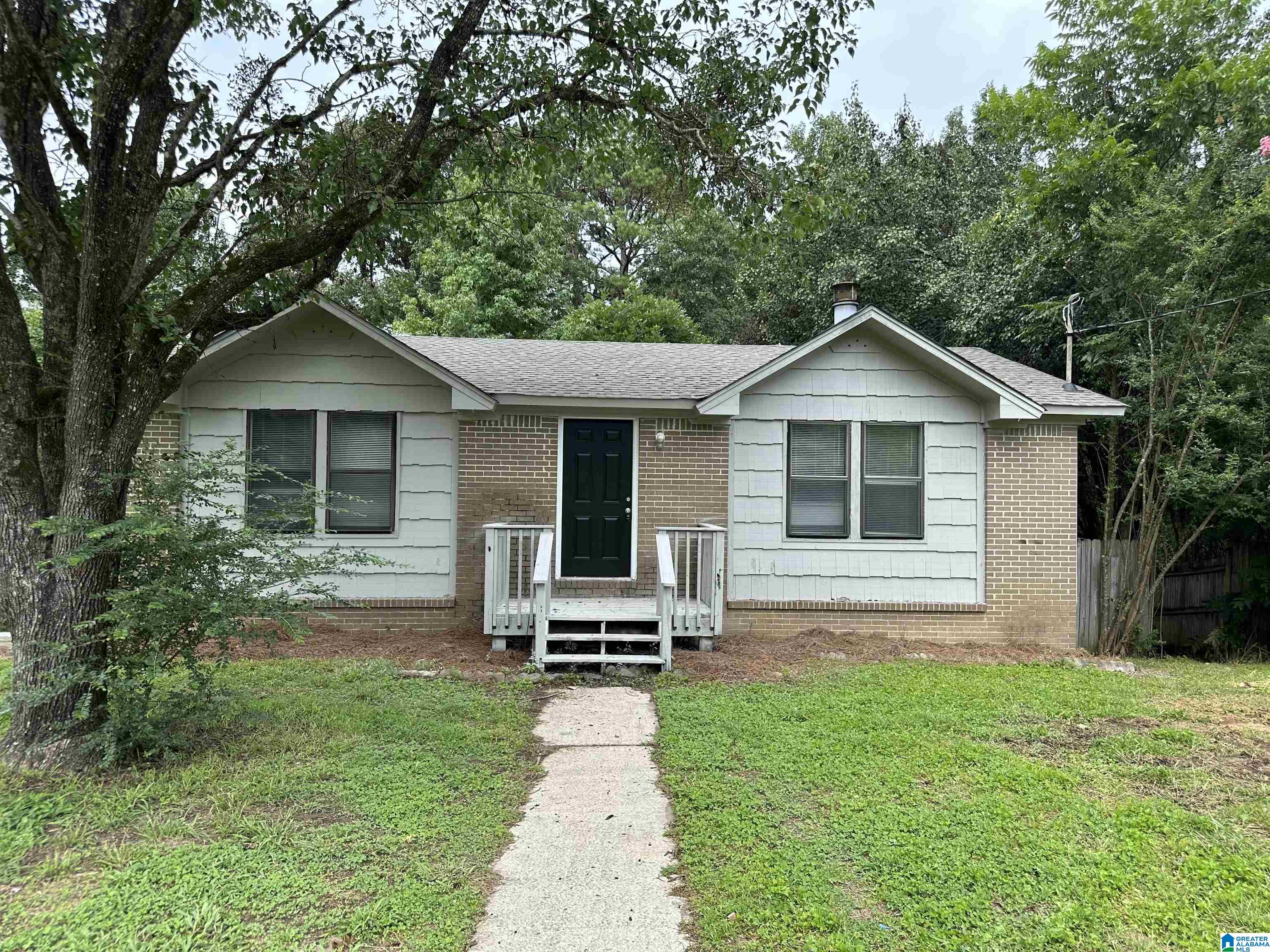 3012 Brandice Circle Adamsville, AL 35005 - Photo 1 of 1