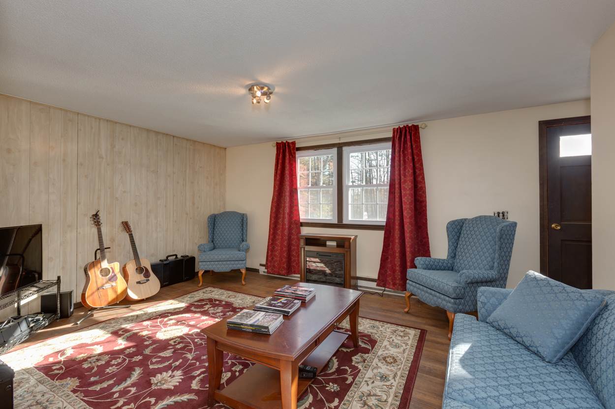 64 Bean Road Merrimack, NH 03054 - Photo 7 of 18