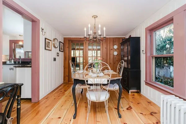 $599,900 | 429 South Street, Holliston, MA 01746
