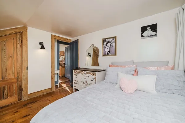 $599,900 | 429 South Street, Holliston, MA 01746
