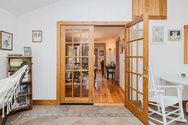 $599,900 | 429 South Street, Holliston, MA 01746