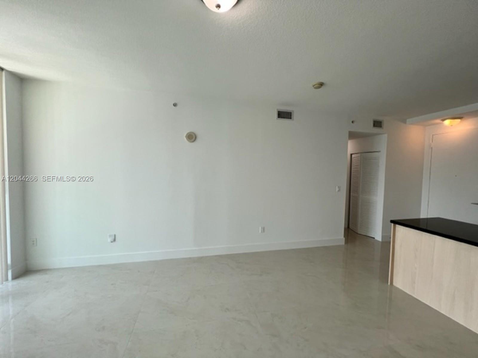 79 Southwest 12th Street, Unit 2905S Miami, FL 33130 - Photo 6 of 30