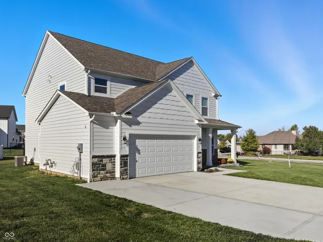 $360,000 | 55 Manchester Drive, Trafalgar, IN 46181