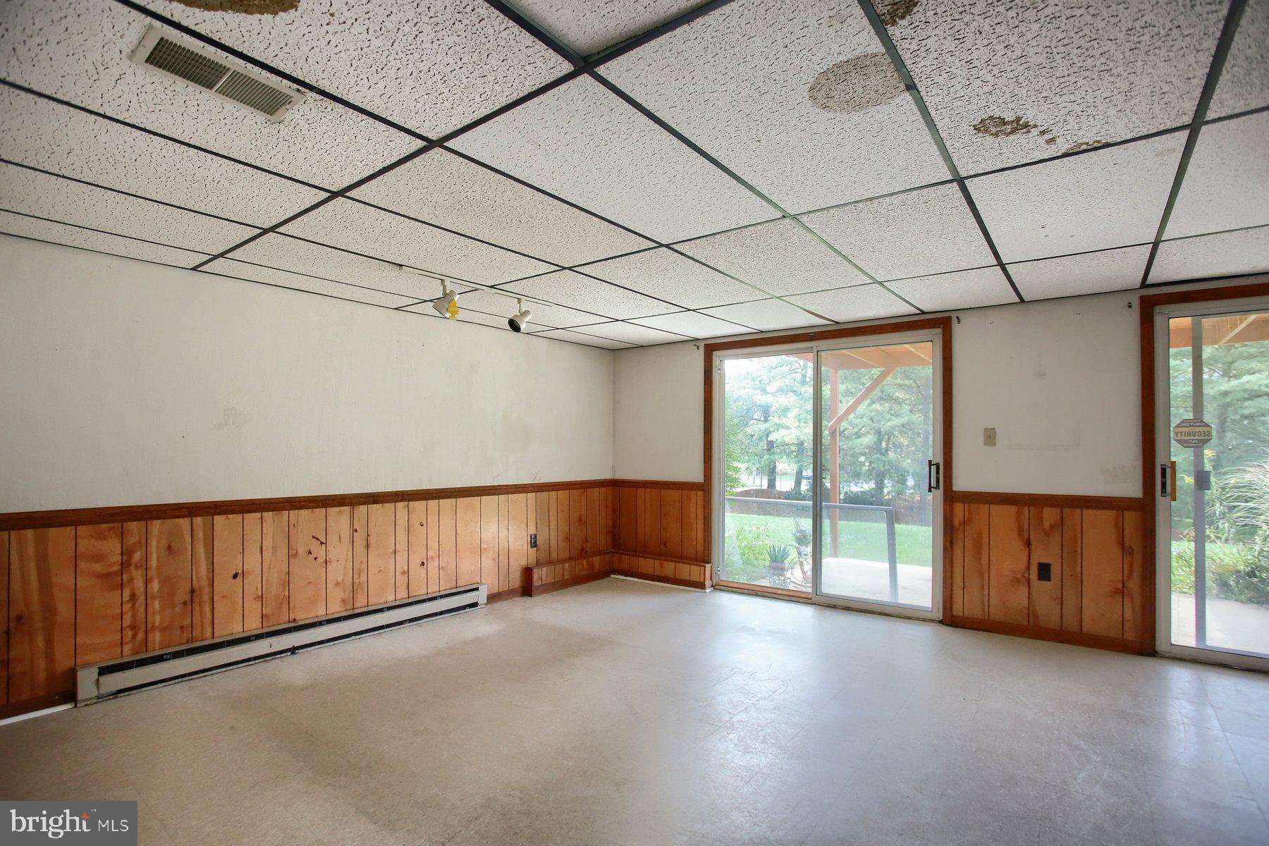 31 Spring Walk Court Lancaster, PA 17601 - Photo 28 of 35 Gallery Image 28