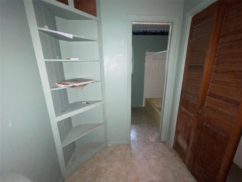 188 Pryor Street Rusk, TX 75785 - Photo 21 of 22 a view of closet