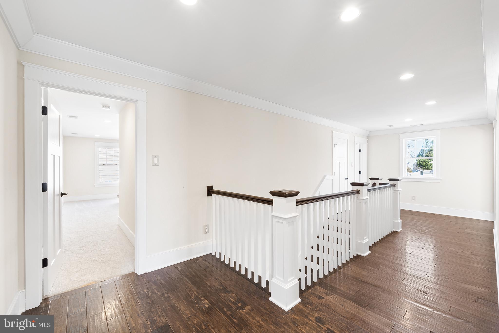 5 Raffaela Drive Malvern, PA 19355 - Photo 21 of 38 Second floor hallway
