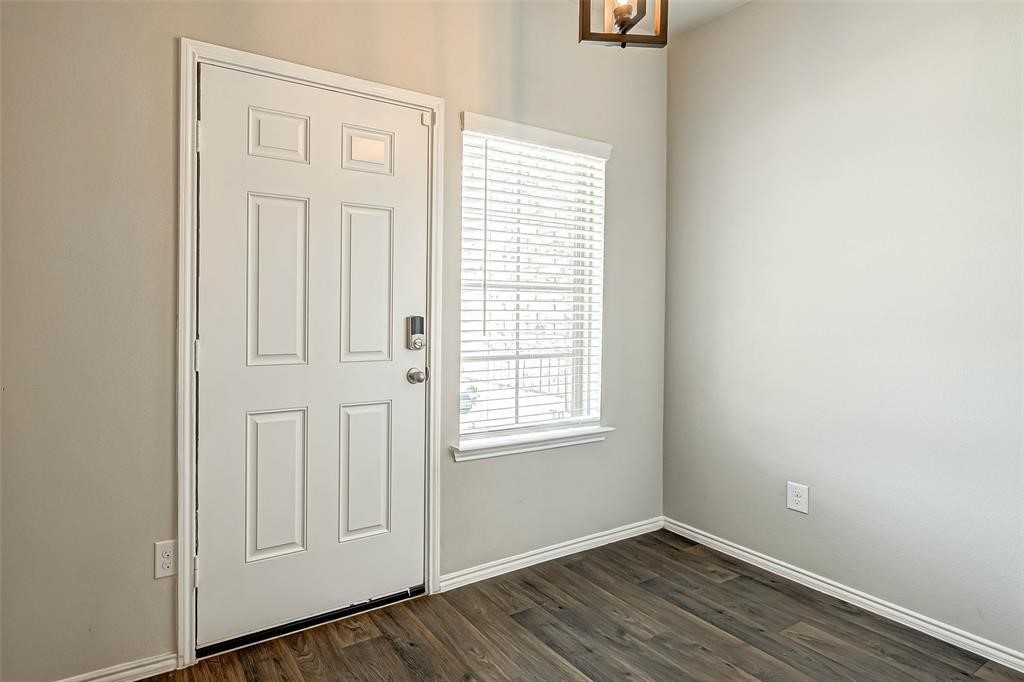 23131 Spruce Summit Trail Spring, TX 77373 - Photo 3 of 14 Gallery Image 3