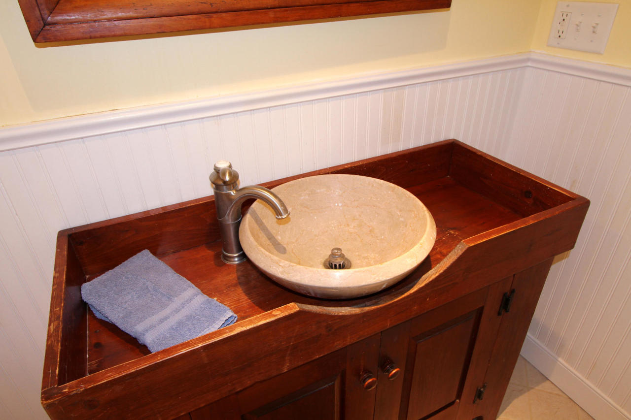 35 Harlock Pond Road Chilmark, MA 02535 - Photo 13 of 28 Additional Photo