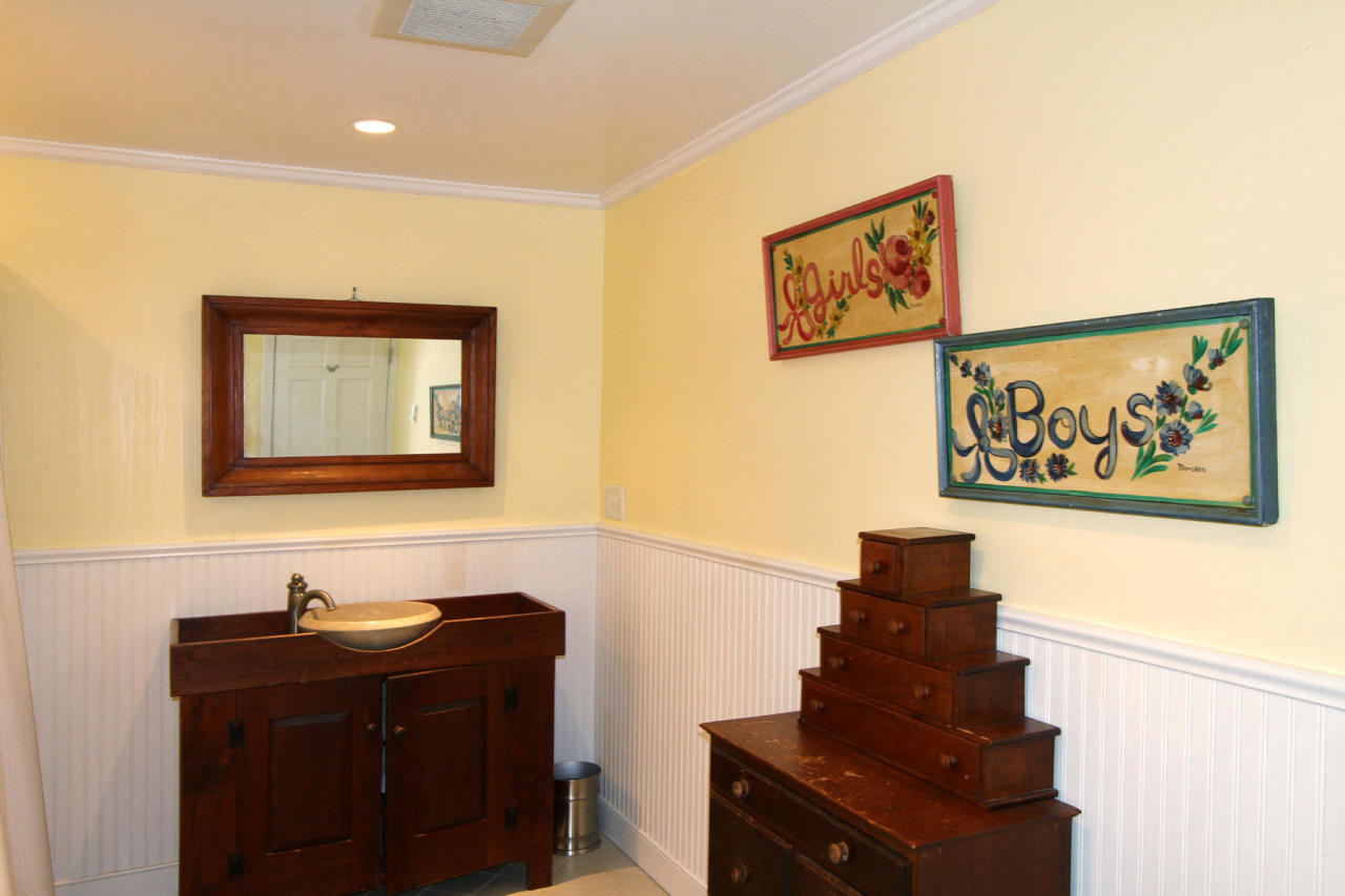 35 Harlock Pond Road Chilmark, MA 02535 - Photo 14 of 28 Additional Photo