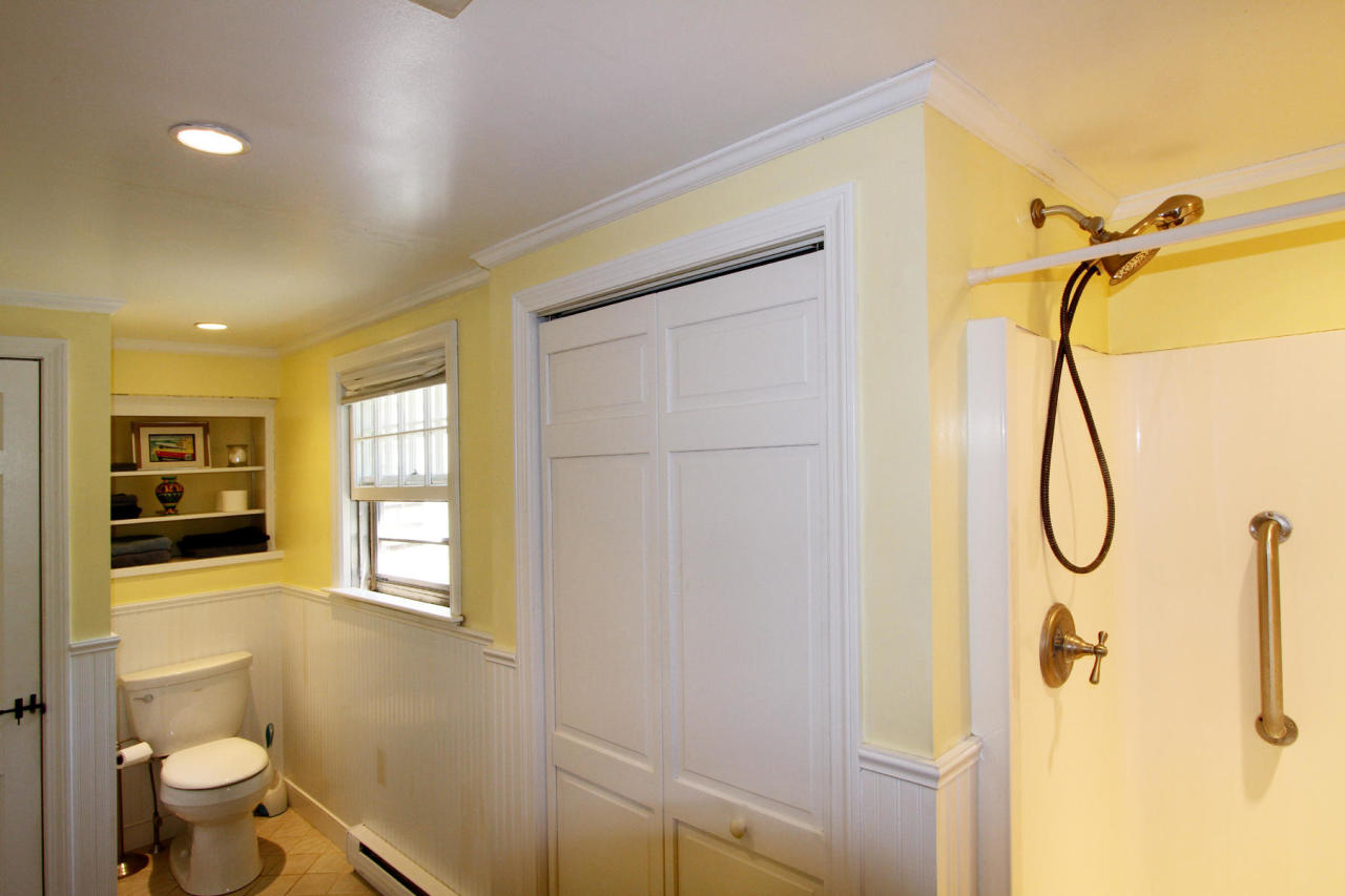 35 Harlock Pond Road Chilmark, MA 02535 - Photo 15 of 28 Additional Photo