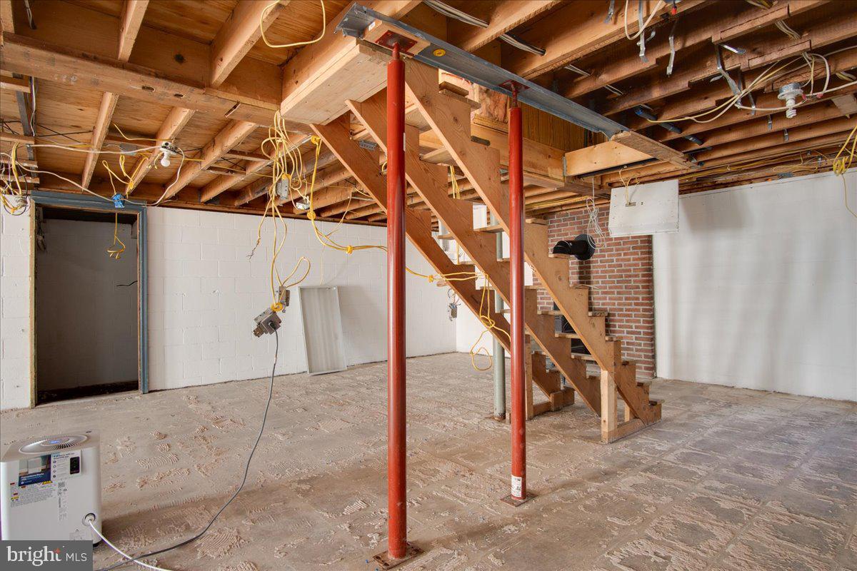 5041 Smith Road Rohrersville, MD 21779 - Photo 27 of 32 Basement