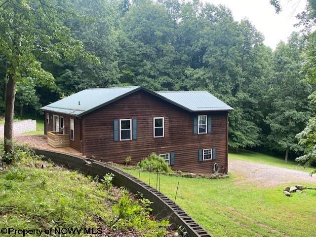 346 Nichols Road Bridgeport, WV 26330 - Photo 2 of 23 Gallery Image 2