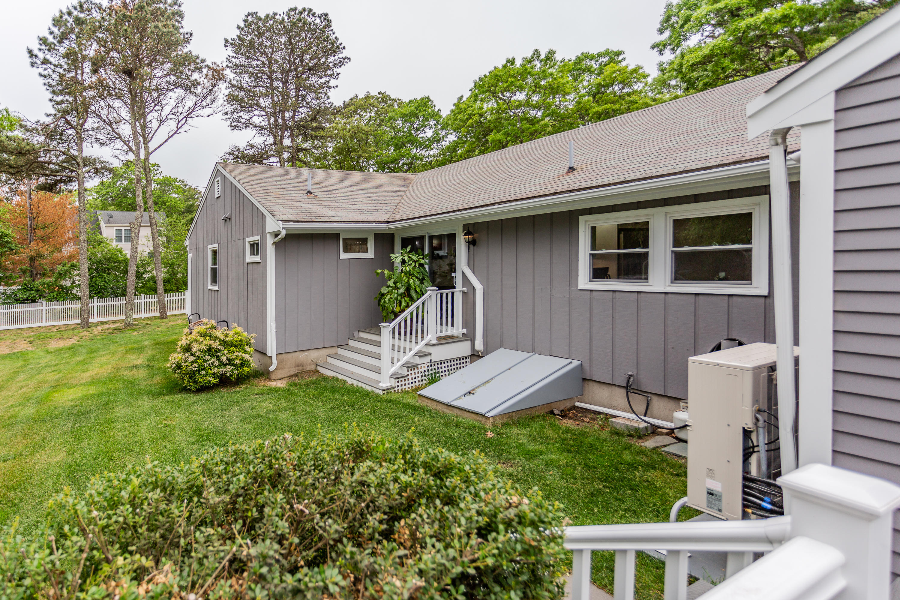 18 Newtown Road Sandwich, MA 02563 - Photo 42 of 45 18 Newtown Roadsandwich_Michelle Kaye Ph