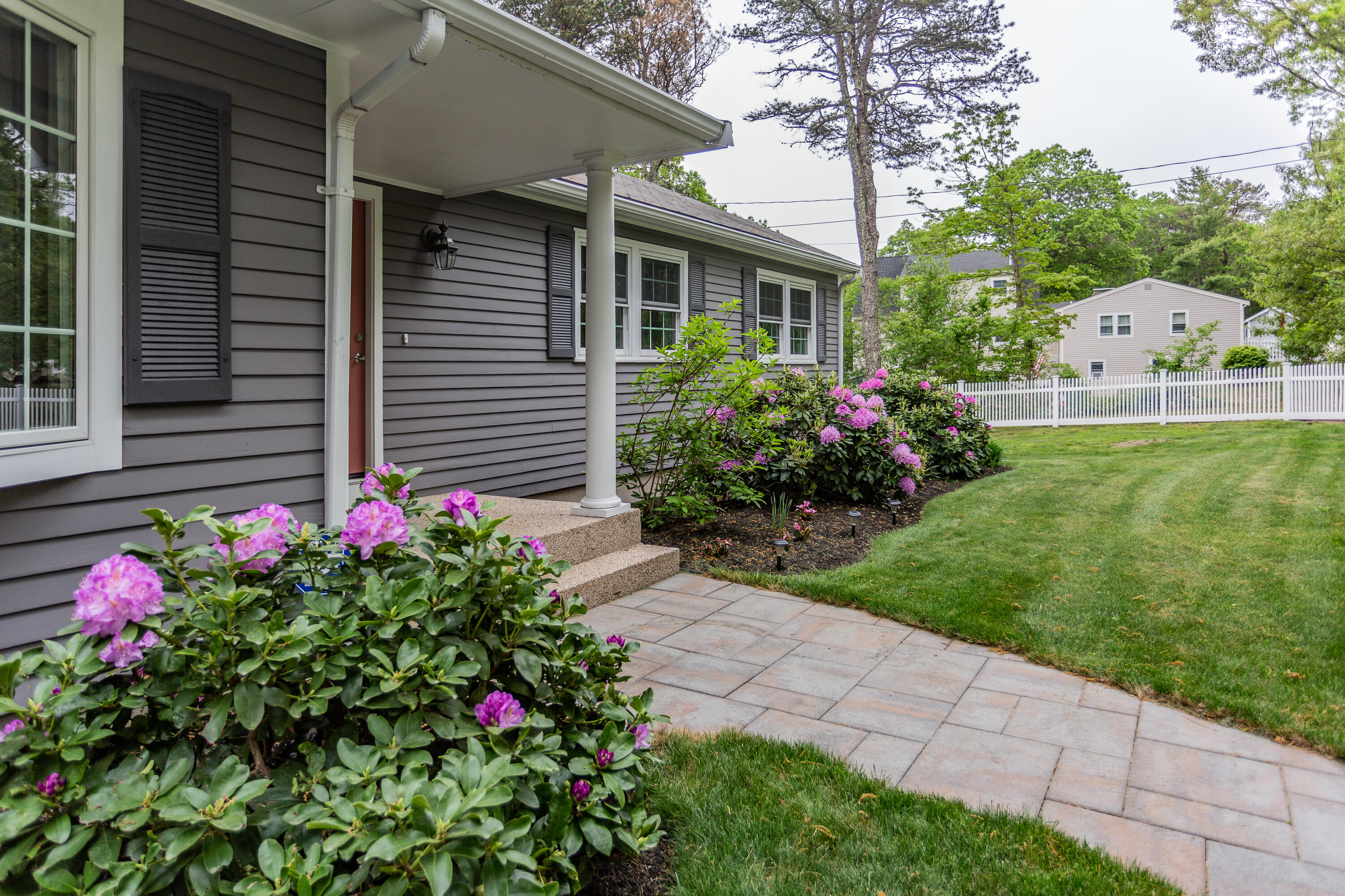 18 Newtown Road Sandwich, MA 02563 - Photo 9 of 45 18 Newtown Roadsandwich_Michelle Kaye Ph