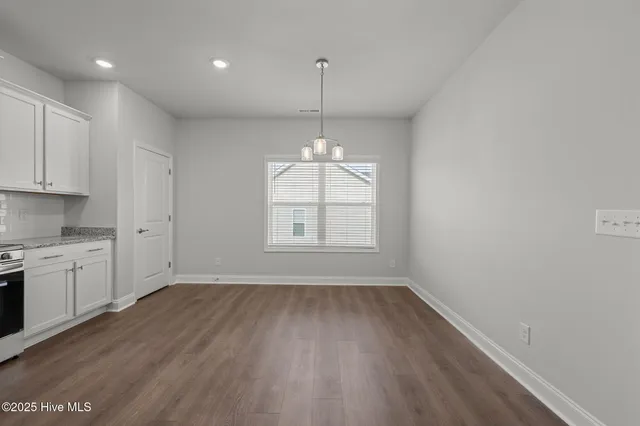 $398,575 | 1132 Coral Reef Drive, New Bern, NC 28560