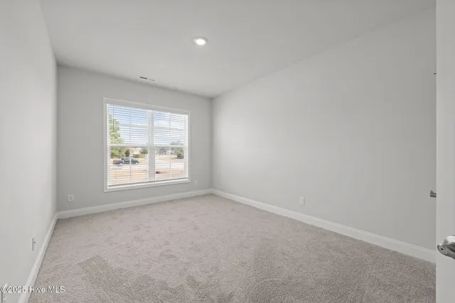 $398,575 | 1132 Coral Reef Drive, New Bern, NC 28560