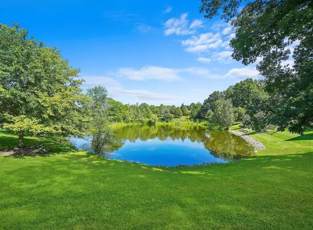 $2,499,900 | 8886 Johnston Road, Burr Ridge, IL 60527