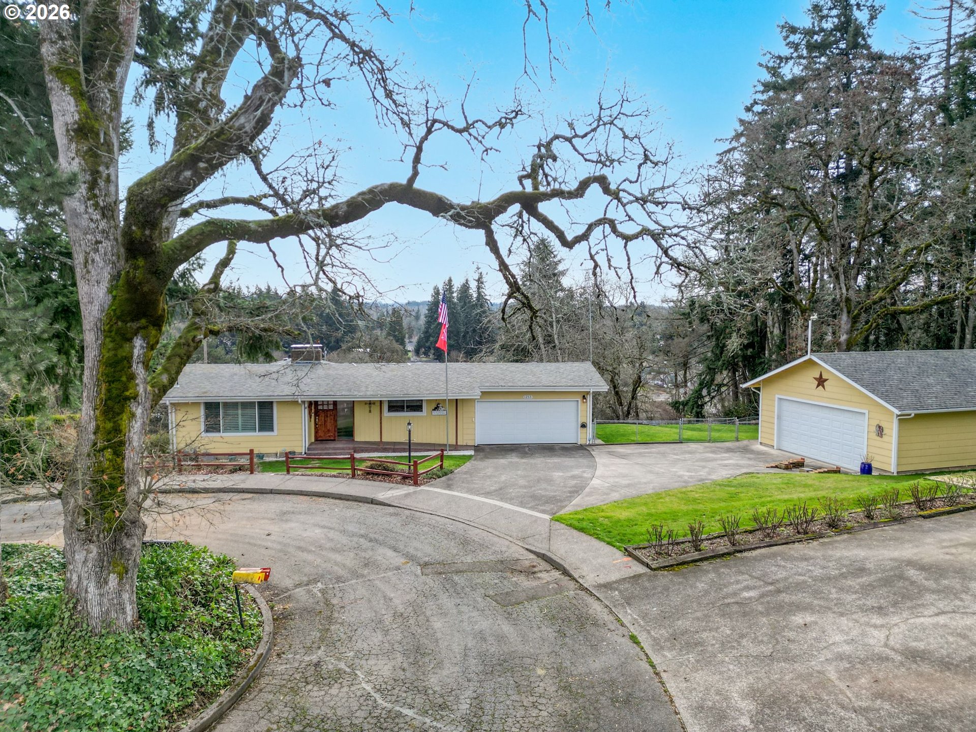 1253 Highland Court Stayton, OR 97383 - Photo 3 of 48