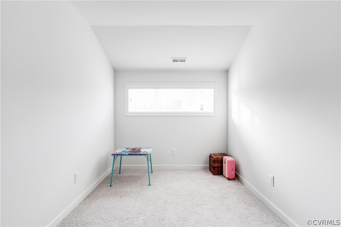 9519 Simonsville Road Midlothian, VA 23112 - Photo 33 of 36 Gallery Image 33