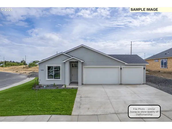 $424,900 | 1238 Southeast Kimber Drive, Hermiston, OR 97838