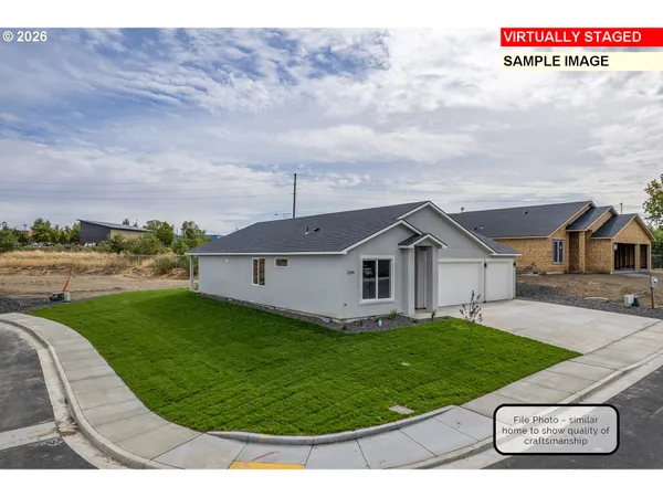 $424,900 | 1238 Southeast Kimber Drive, Hermiston, OR 97838