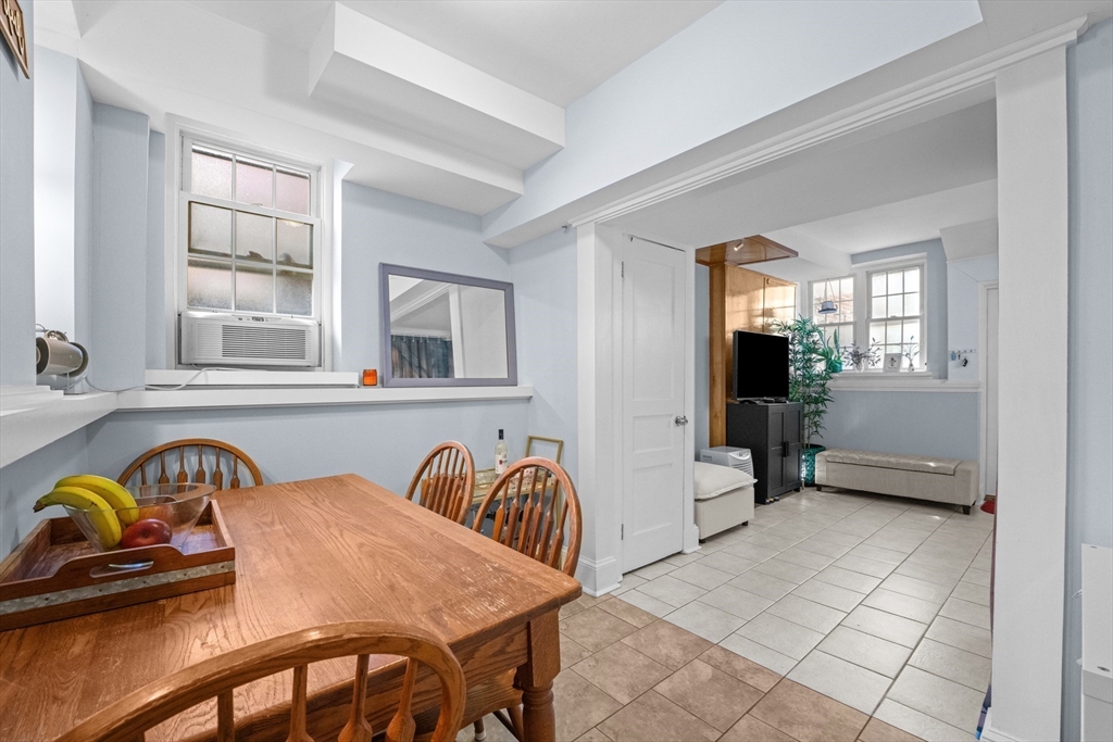 1 Lanark Road, Unit 7 Brookline, MA 02445 - Photo 11 of 22