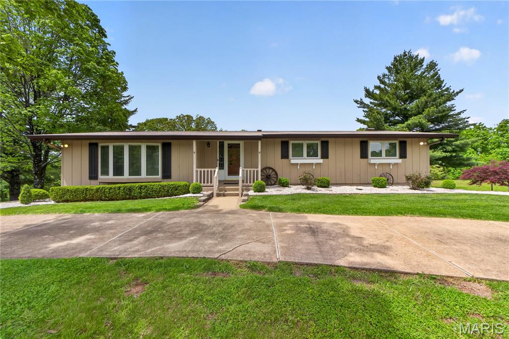 1001 Terry Road Augusta, MO 63332 - Photo 4 of 38