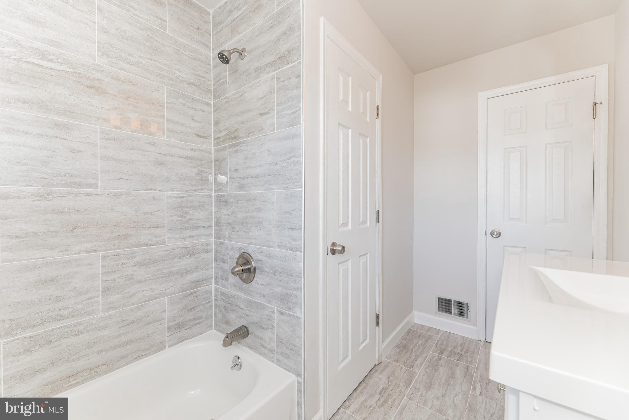 20 Hobbs Road Hamilton, NJ 08619 - Photo 27 of 31
