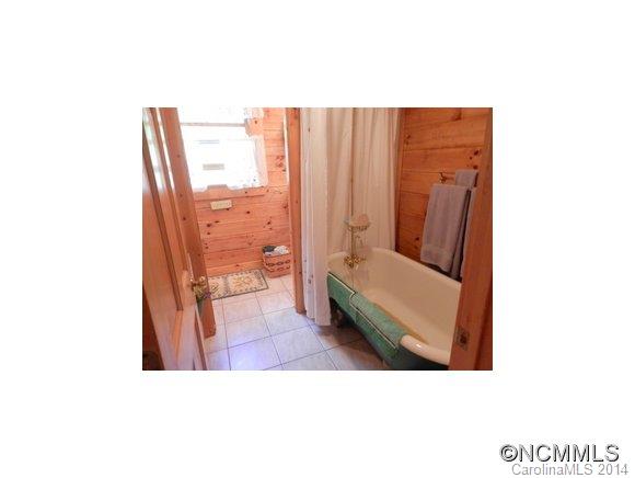 501 Raccoon Point Canton, NC 28716 - Photo 24 of 24