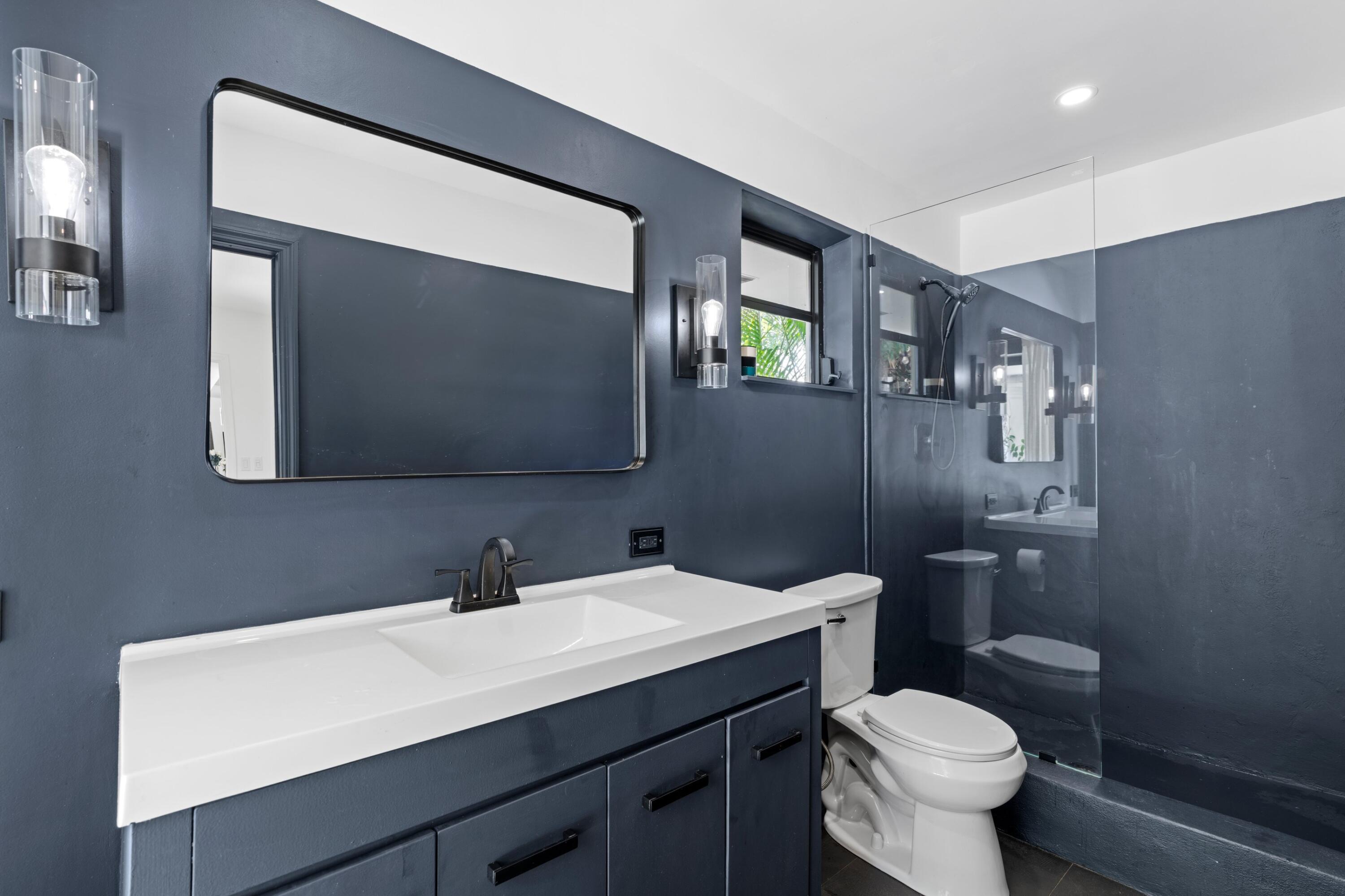 1120 Northwest 6th Avenue Boca Raton, FL 33432 - Photo 18 of 42 Primary Bathroom