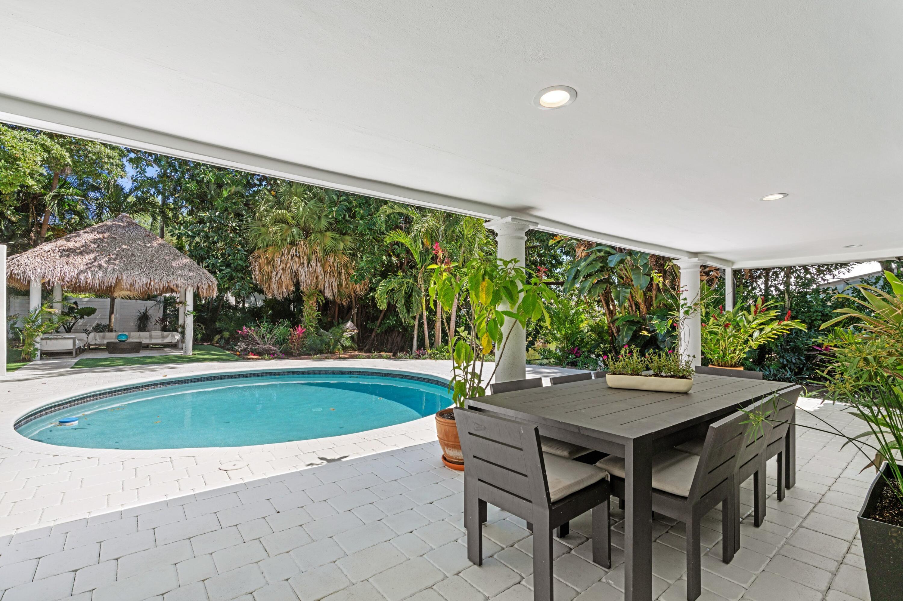 1120 Northwest 6th Avenue Boca Raton, FL 33432 - Photo 25 of 42 Pool & Patio