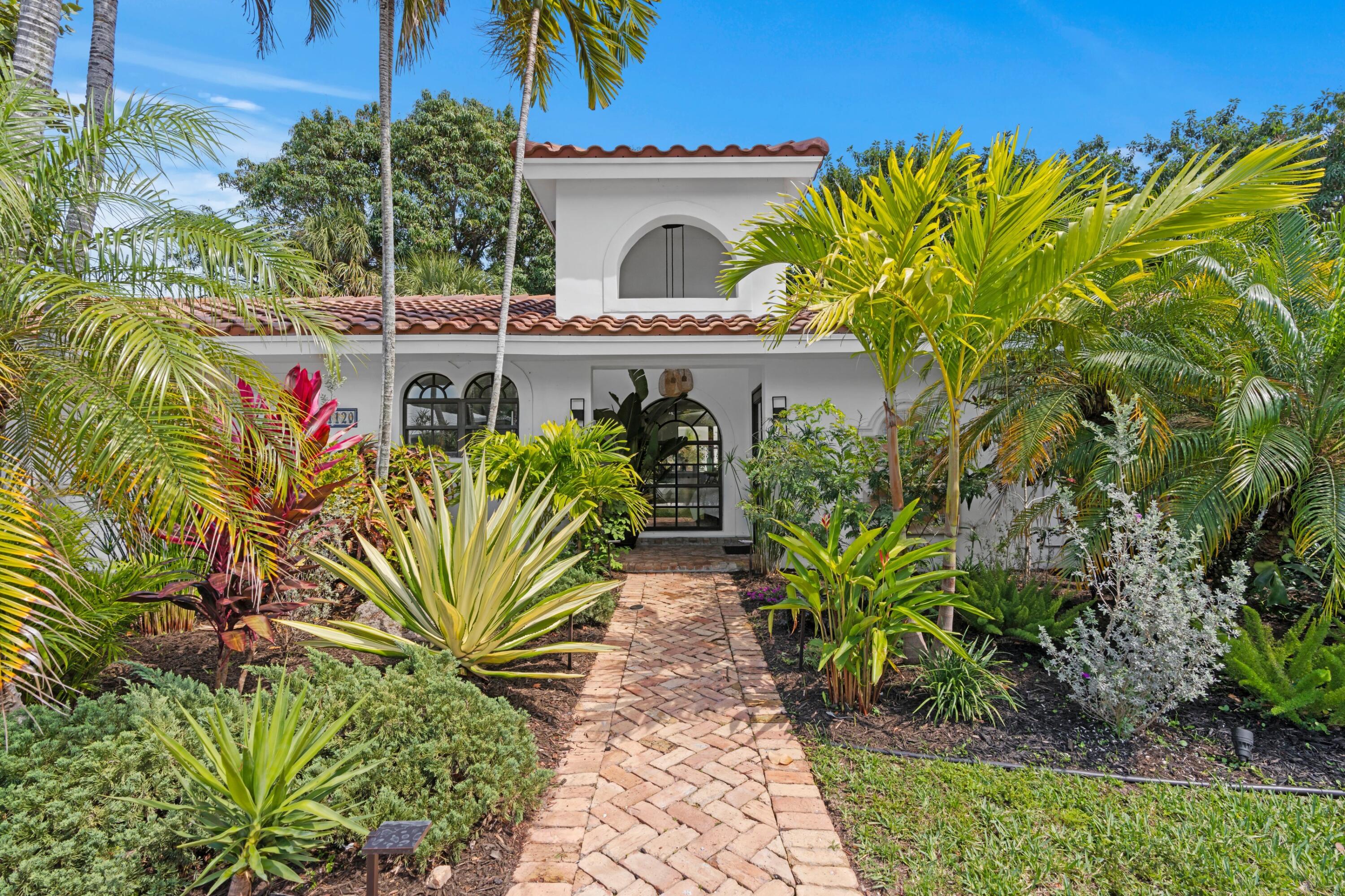 1120 Northwest 6th Avenue Boca Raton, FL 33432 - Photo 32 of 42 Front Exterior