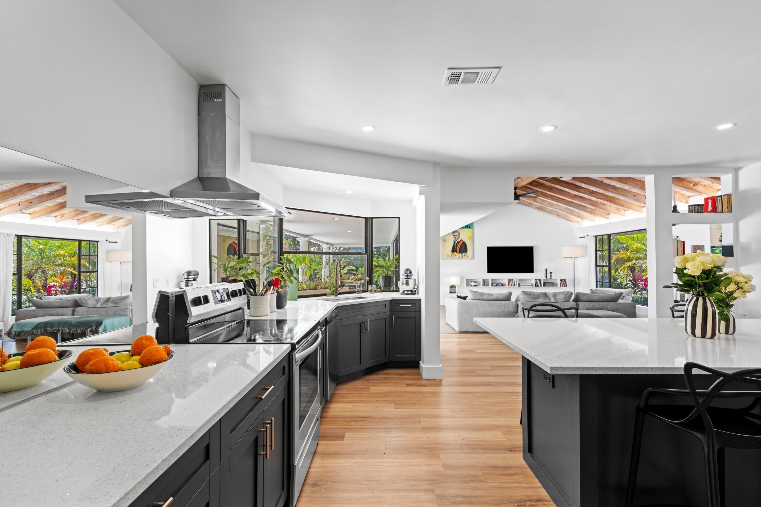 1120 Northwest 6th Avenue Boca Raton, FL 33432 - Photo 10 of 42 Kitchen