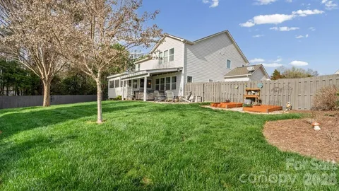 $675,000 | 1007 Pine Bark Place, Matthews, NC 28104
